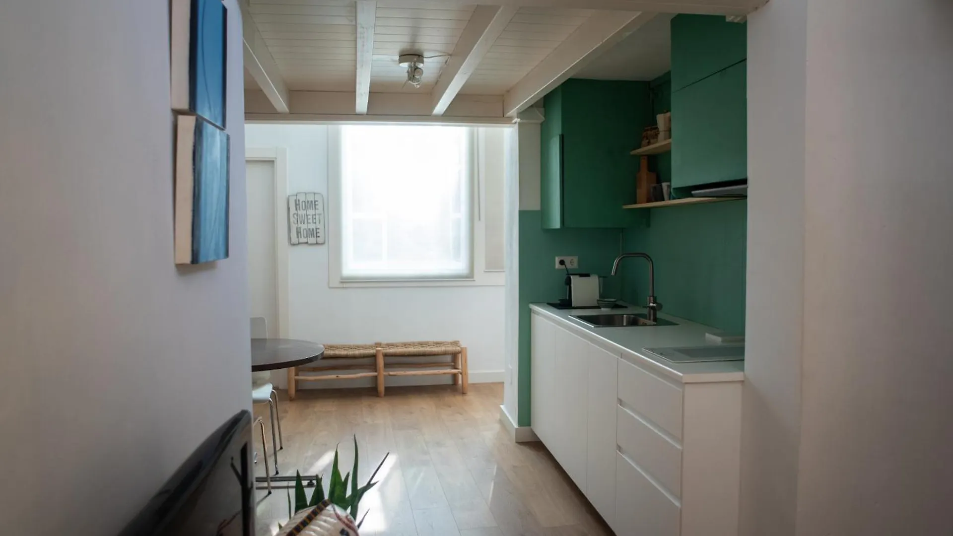Cozy & Quiet Apartment In The Center Malaga Spain