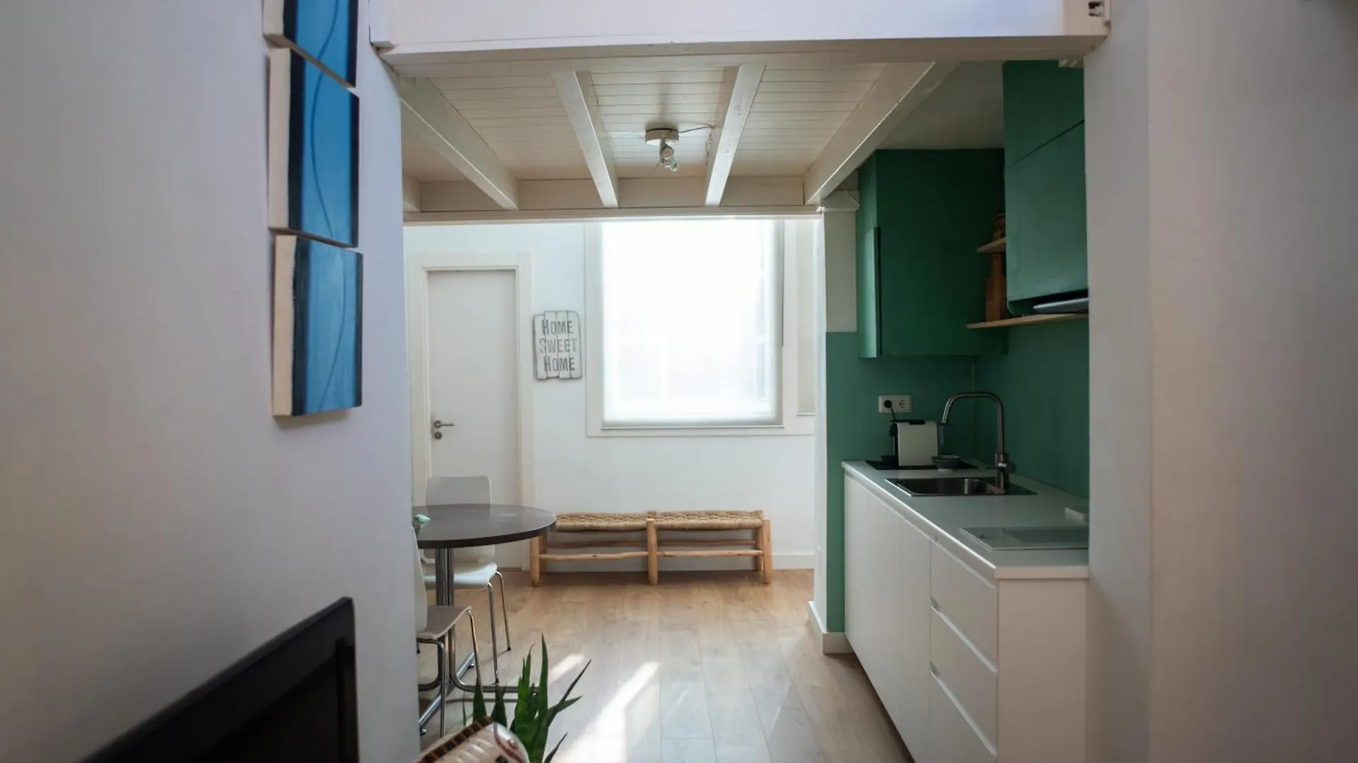 Cozy & Quiet Apartment In The Center Malaga 0*,